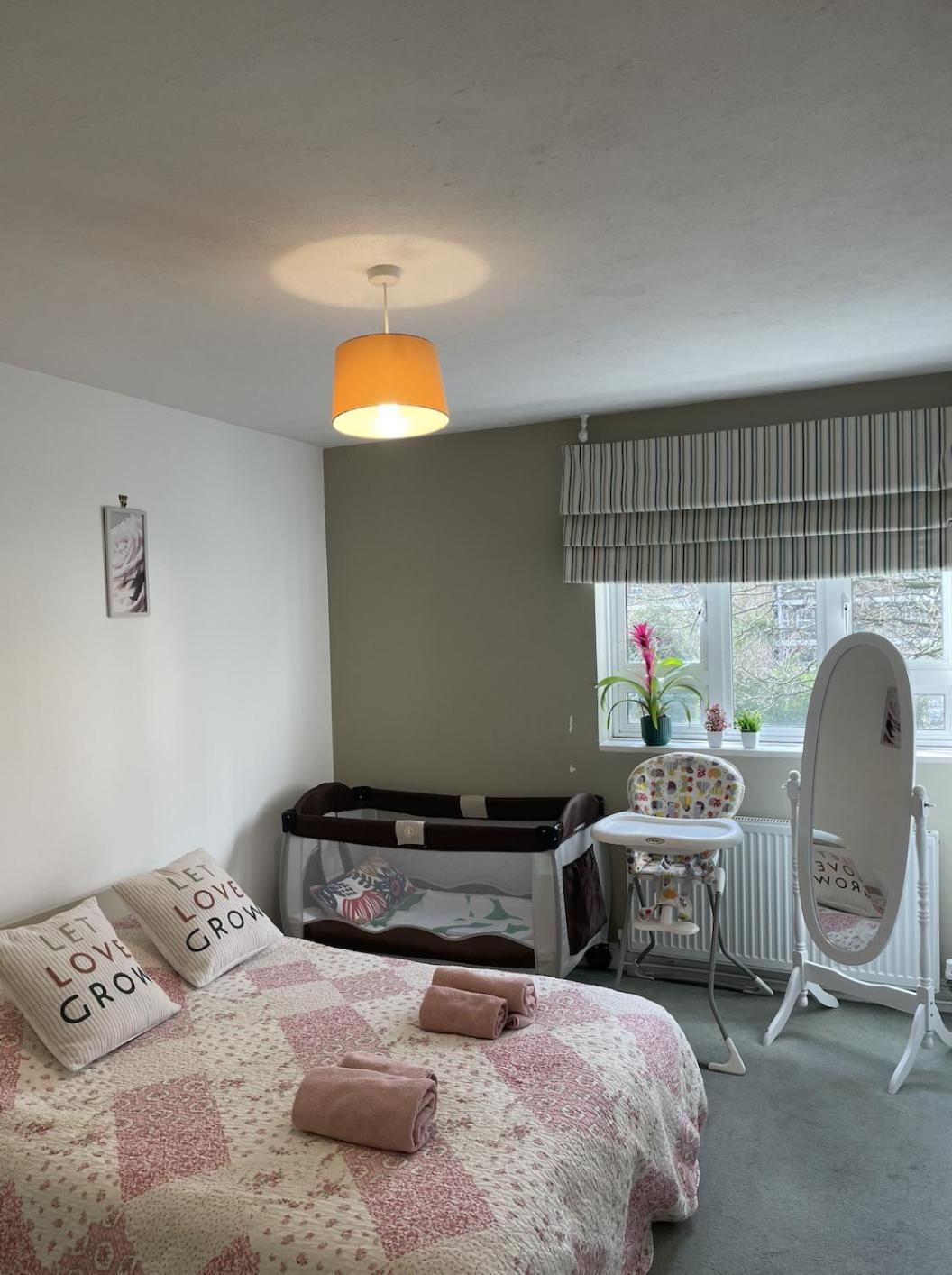 Stunning Flat Close To Regents Park And Euston Station! ลอนดอน ภายนอก รูปภาพ